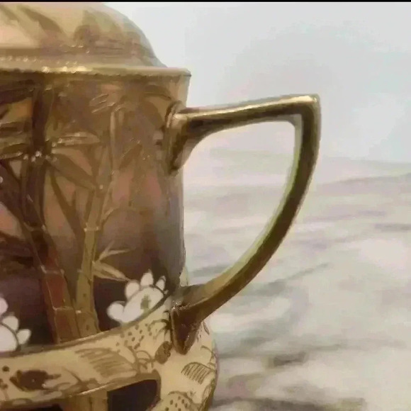 Vintage 1950s Hand-Painted Japanese Porcelain Gold Gilt Lidded Sugar Bowl - Picture 7 of 7